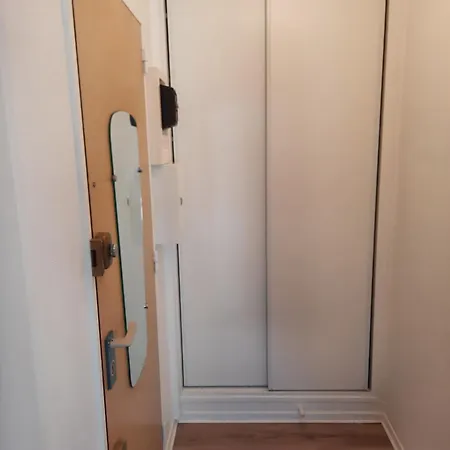 Courtepee - 4 Prs Avec Balcon En Centre