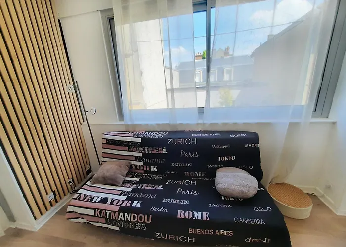 Courtepee - 4 Prs Avec Balcon En Centre * ディジョン